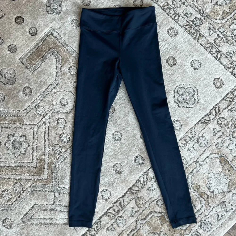Koral Drive High Rise Blackout Leggings in Midnight Blue, Size Medium - Picture 4 of 8